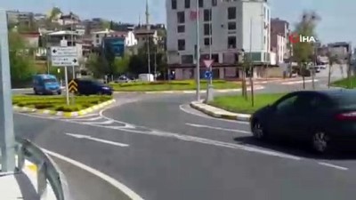 celik bariyer -  Seyir halindeki araçta çay keyfi kaza ile sonuçlandı  Videosu