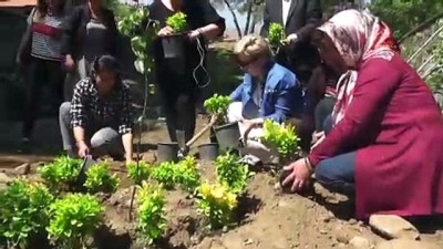 bahar senligi - Birgi, bahar şenliğine hazırlanıyor - İZMİR Videosu