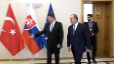 Dışişleri Bakanı Çavuşoğlu, Slovak mevkidaşı ile görüştü - BRATİSLAVA 