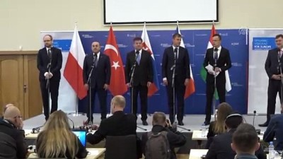 disisleri bakanlari - Macaristan Dışişleri Bakanı Szijjarto'dan AB’ye 'Türkiye' tepkisi - BRATİSLAVA  Videosu