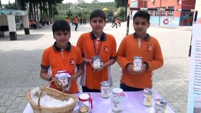  - Öğrenciler kendi markalarını oluşturdu
- Hatay'da Ekinci Atatürk Ortaokulu öğrencileri, farkındalık oluşturmak amacıyla zeytinyağı, yumurta ve tereyağı gibi ürünlerde kendi markalarını oluşturdu 