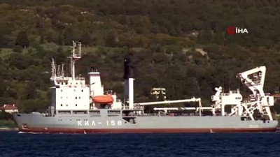  Rus askeri kurtarma gemisi boğazdan geçti 