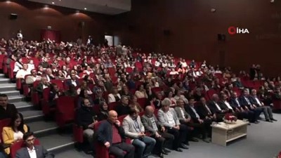  Türk halk müziği korosundan muhteşem konser 