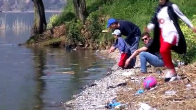 dis fircasi -  Turistlerin gözdesi Sapanca Gölü'nden çıkan çöpler şaşırttı Videosu