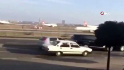 buyuk goc - Atatürk Havalimanı yanında 8 aracın birbirine girdiği kaza kamerada  Videosu