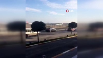 buyuk goc -  Atatürk Havalimanı yanında 8 aracın birbirine girdiği kaza kamerada  Videosu