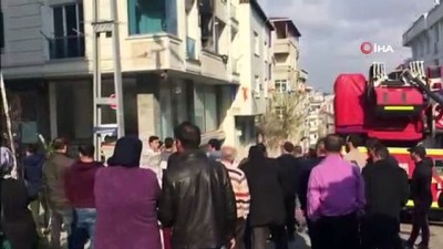 itfaiye merdiveni -  Esenyurt'ta bir evde buzdolabı patladı  Videosu