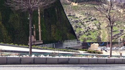 karayollari - Kara yoluna dev kayalar düştü - MARDİN  Videosu