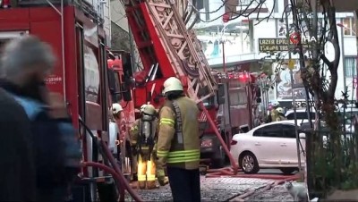 cati kati -  Esenyurt'ta korkutan çatı yangını Videosu