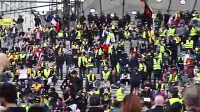 Fransa'da sarı yelekliler yeniden sokaklarda - PARİS
