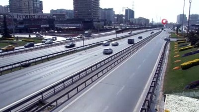  İstanbul'da Atatürk Havalimanı’nın taşınması nedeniyle kapatılan tüm yollar trafiğe açıldı 
