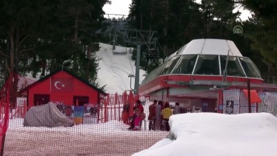 kar kalinligi - Cıbıltepede nisanda kayak keyfi - KARS Videosu