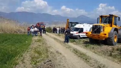 kanald - Traktör kanala devrildi: 1 ölü - SAKARYA  Videosu