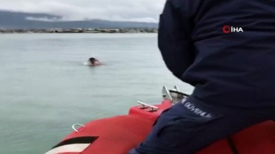 sahil guvenlik -  Alkollü denize girdi, 153 lira ceza yedi  Videosu