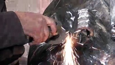 somurgeciler - Köyün efsanevi kahramanı çelikle vücut buluyor (2) - NABLUS  Videosu