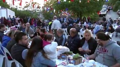 iftar sofrasi -  Beykoz'da 5 bin kişi iftar sofrasında buluştu  Videosu