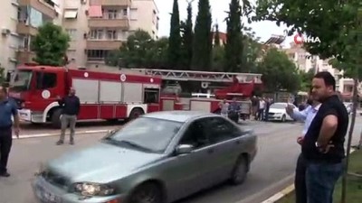 kazan dairesi -  Antalya’da 3 yıldızlı otelde korkutan yangın...5'nci kattaki odada mahsur kalan müşteri merdivenli itfaiye ile kurtarıldı  Videosu