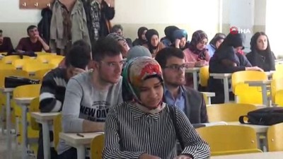 engelli ogrenci -  Görme engelli Zehra'nın yardımına taksiciler koştu  Videosu