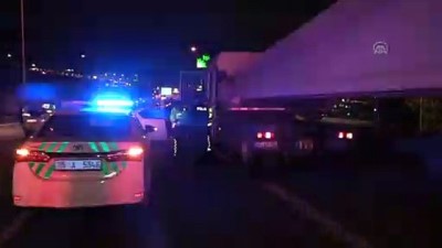 carpma ani - İzmir'de trafik kazası: 1 ölü  Videosu
