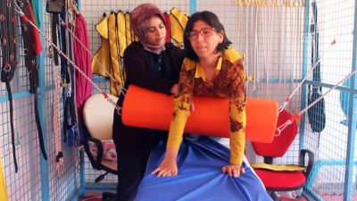 denge bozuklugu - 'Safkan' diyarında engelliler atlarla terapi oluyor - ŞANLIURFA  Videosu