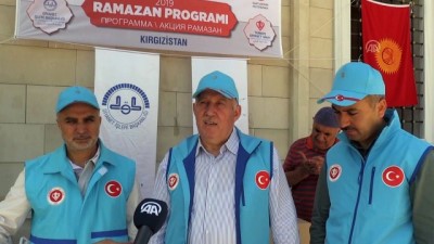 yardim paketi - Türkiye'den Kırgızistan'da ihtiyaç sahiplerine gıda yardımı - BİŞKEK Videosu