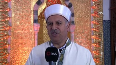 teravih namazi -  Van’da Ramazan ayının 14 asırlık 'Mukabele' geleneği sürdürülüyor  Videosu