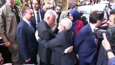  Binali Yıldırım’dan şehit ailesine ziyaret
