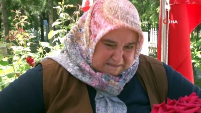sehit cenazesi -  Şehit annesi yürekleri dağladı: 'Ölmek benim hakkımdı o bana gelecekti ben ona geldim'  Videosu