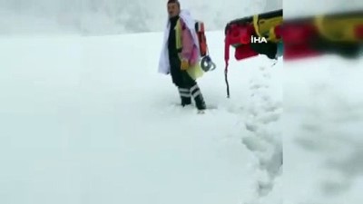  Kaçkar Dağları'ndaki yaralı dağcı böyle kurtarıldı 