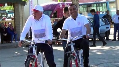 bisiklet -  Engellerini aşmak için pedal çevirdiler  Videosu