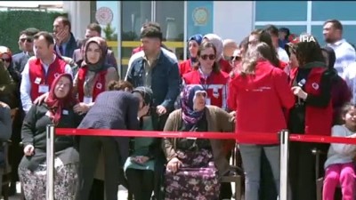 sehit yakinlari -  Hakkari şehidinin naaşı Samsun'a getirildi  Videosu