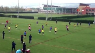 samoa - Asamoah, gollerine antrenmanda da devam etti  Videosu