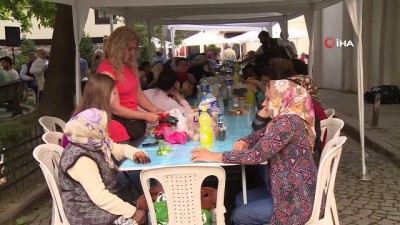 islam -  Başkan Dündar iftar yemeği dağıttı  Videosu