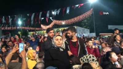 iftar sofrasi -  Binali Yıldırım, Sultangazi Seçmen Buluşmasına katıldı Videosu