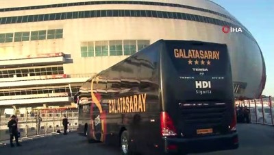 Galatasaray Sivas 4 Eylül Stadyumu'na geldi