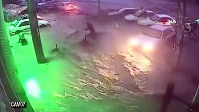 sel felaketi -  - İran’daki Selde 2 Kişi Öldü Videosu