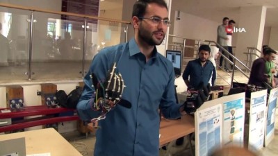 kulucka makinesi -  Ülkelerindeki savaş mağdurları için 'Robotik Yürüyen El' yaptılar Videosu