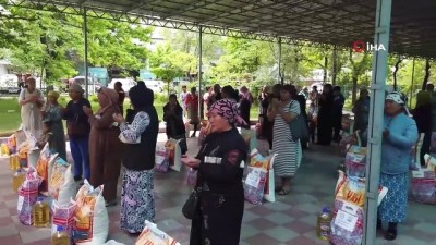 akika kurbani -  - Kırgızistan’da Ramazan'da 5 Bin 184 Kişiye Kumanya Dağıtıldı Videosu