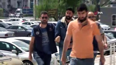 emniyet mudurlugu -  Sosyal medyada terör örgütü propagandası yapan işçi adliyeye sevk edildi  Videosu