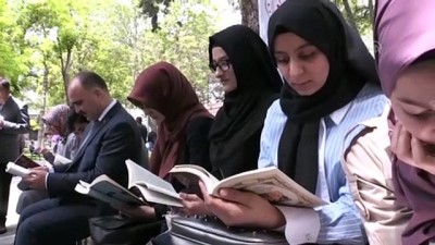 genclik merkezi - Vali gençlerle meydanda kitap okudu - KAYSERİ  Videosu