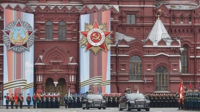 Video | Rusya 9 Mayıs Zafer Günü'nü kutladı: Kızıl Meydan'da dev askeri geçit töreni