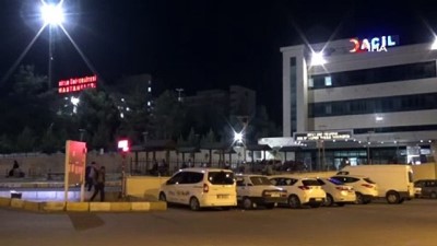 calisan kadin -  Diyarbakır’da yol vermeme nedeniyle kan aktı  Videosu