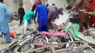 kordon -  - Pakistan’da Bankada Patlama: 20 Yaralı  Videosu