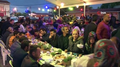 salar -  Beykoz'da 'Gönülden Gönüle İftar Buluşmaları'nda 2 bin kişi iftar yaptı  Videosu