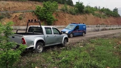 su kanali - Su kanalına devrilen pikabın sürücüsü öldü - KASTAMONU Videosu