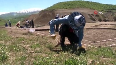 arkeolojik kazi -  Sular altında kalacak, 'İlk Yerleşim Yeri'nde kurtarma kazısı  Videosu