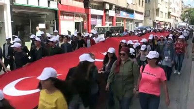 genclik yuruyusu - 19 Mayıs Atatürk'ü Anma Gençlik ve Spor Bayramı - ARTVİN  Videosu
