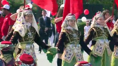 paramotor - 19 Mayıs Atatürk'ü Anma, Gençlik ve Spor Bayramı - İZMİR  Videosu