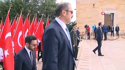 istiklal marsi -  Ankara'da 19 Mayıs törenleri Anıtkabir'de başladı  Videosu