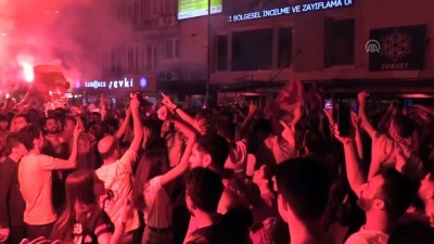 Galatasaray'ın şampiyonluk kutlamaları - İZMİR